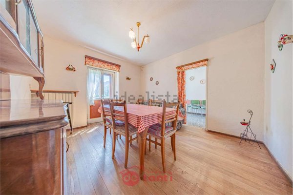 appartamento in vendita a Campodolcino in zona Starleggia