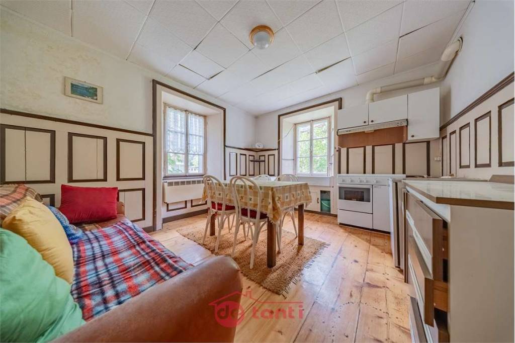 casa indipendente in vendita a Campodolcino in zona Motta