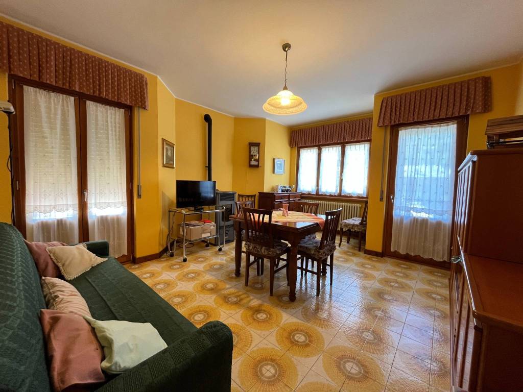appartamento in vendita a Caspoggio