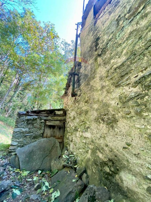 casa indipendente in vendita a Caspoggio