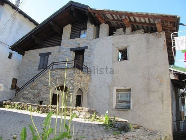 pentavano in vendita a Caspoggio