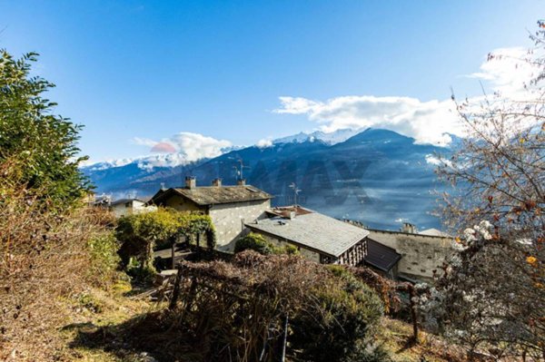 casa indipendente in vendita a Caspoggio