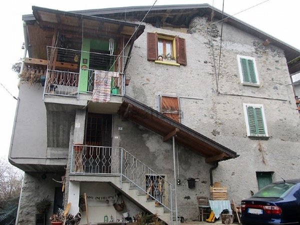 appartamento in vendita a Castello dell'Acqua