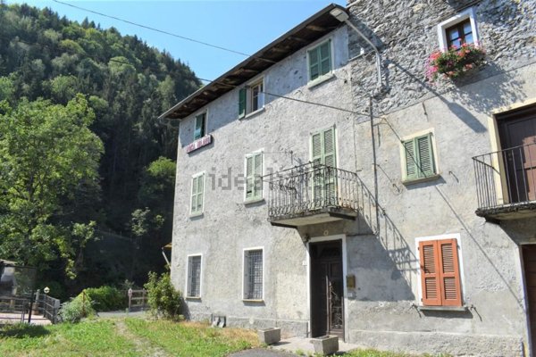 appartamento in vendita a Castello dell'Acqua