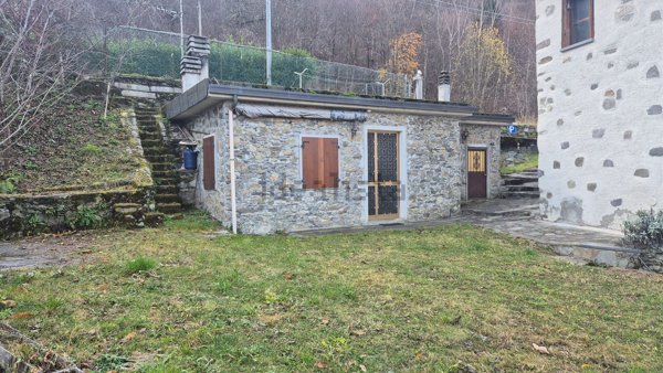 appartamento in vendita a Castello dell'Acqua