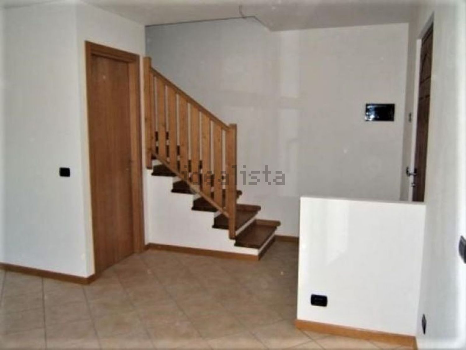 casa indipendente in vendita a Castello dell'Acqua