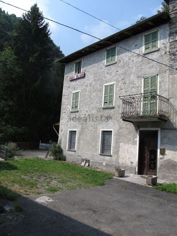 appartamento in vendita a Castello dell'Acqua