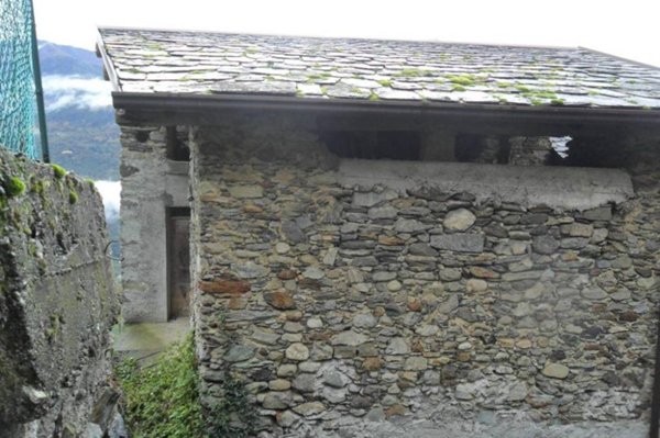 casa indipendente in vendita a Castione Andevenno