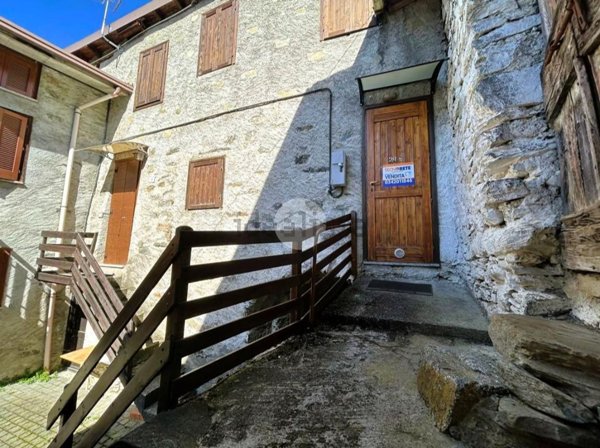 appartamento in vendita a Castione Andevenno