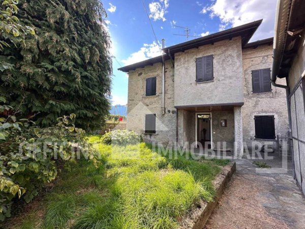 casa indipendente in vendita a Castione Andevenno in zona Andevenno