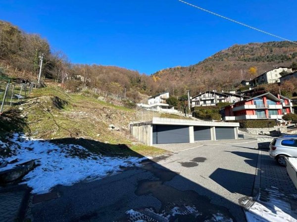 terreno edificabile in vendita a Castione Andevenno in zona Margella