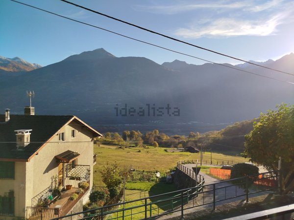 appartamento in vendita a Castione Andevenno