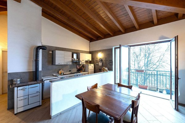 casa indipendente in vendita a Castione Andevenno