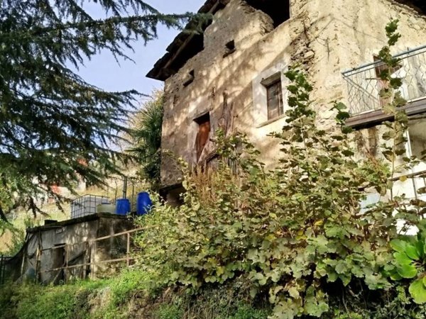 casa indipendente in vendita a Castione Andevenno