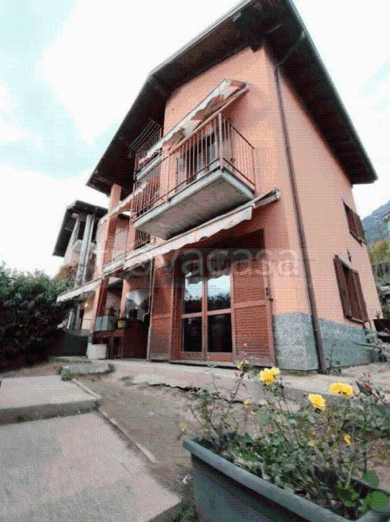 casa indipendente in vendita a Castione Andevenno