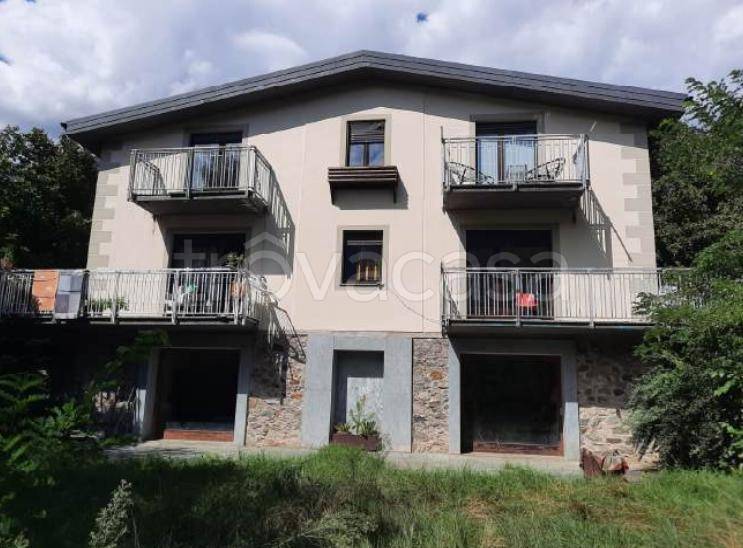appartamento in vendita a Castione Andevenno in zona Balzarro