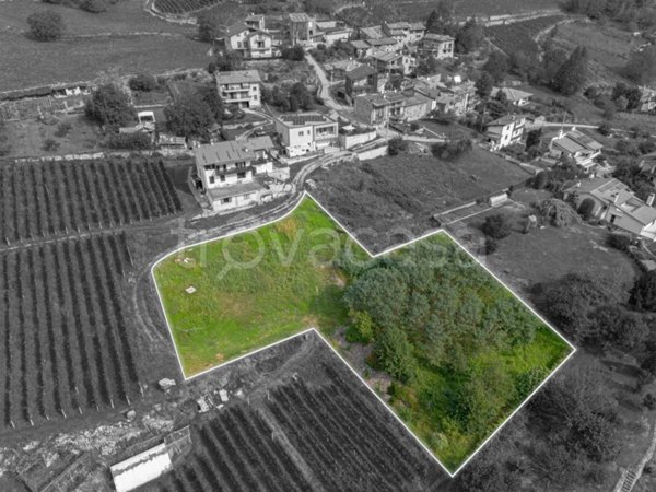 terreno in vendita a Castione Andevenno in zona Canovi