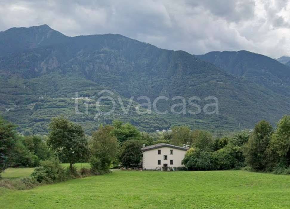 appartamento in vendita a Castione Andevenno in zona Balzarro
