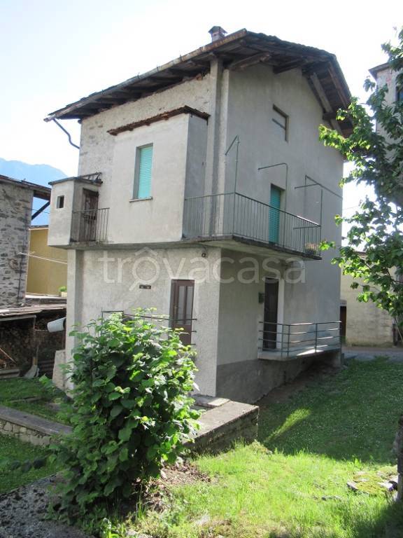 casa indipendente in vendita a Cedrasco