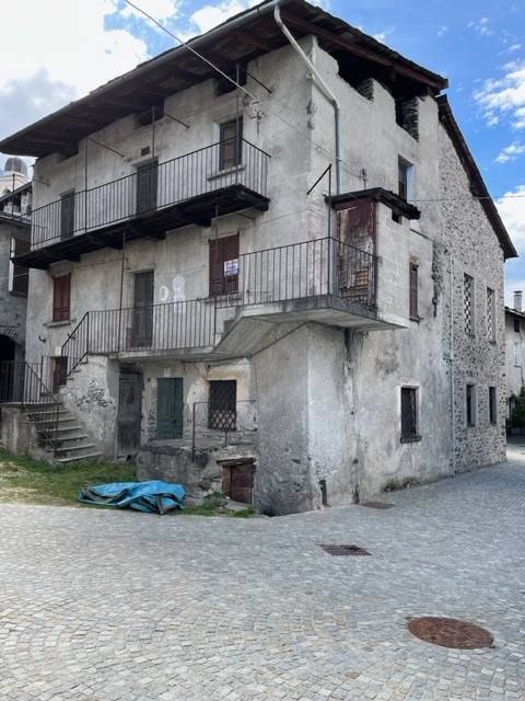 casa indipendente in vendita a Cedrasco