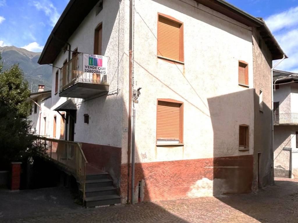 casa indipendente in vendita a Cedrasco