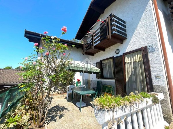casa semindipendente in vendita a Cercino in zona Piussogno