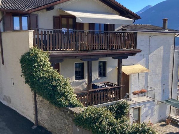 casa indipendente in vendita a Cercino in zona Belenasco