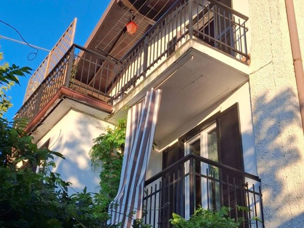 casa indipendente in vendita a Cercino