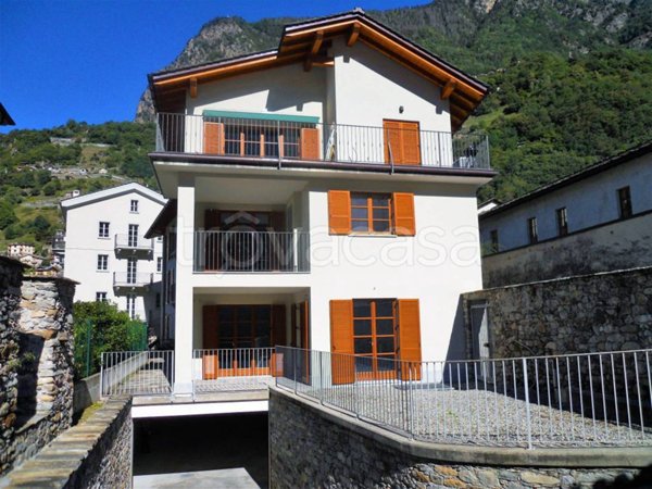appartamento in vendita a Chiavenna