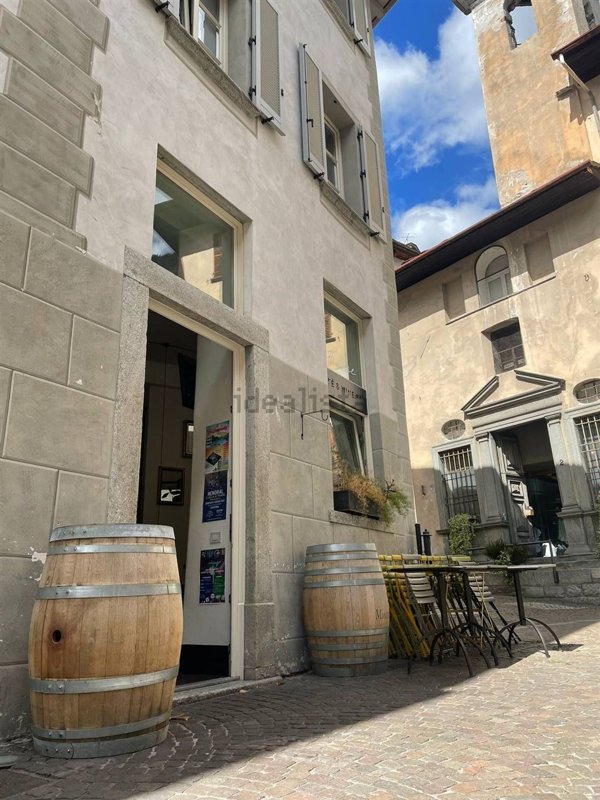 locale commerciale in vendita a Chiavenna