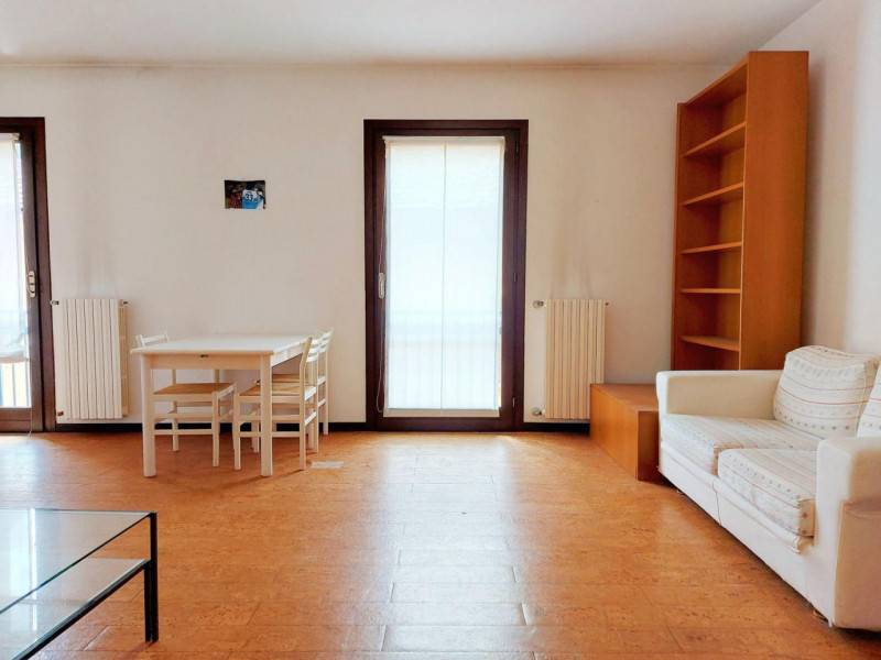 appartamento in vendita a Chiavenna