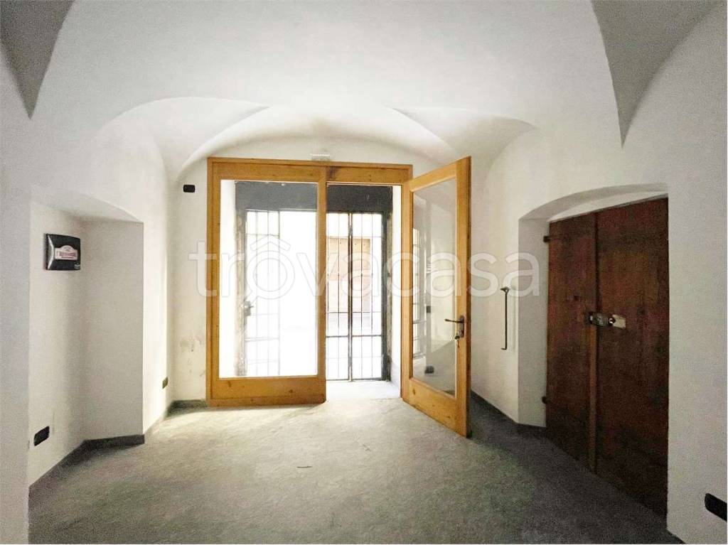 negozio in vendita a Chiavenna