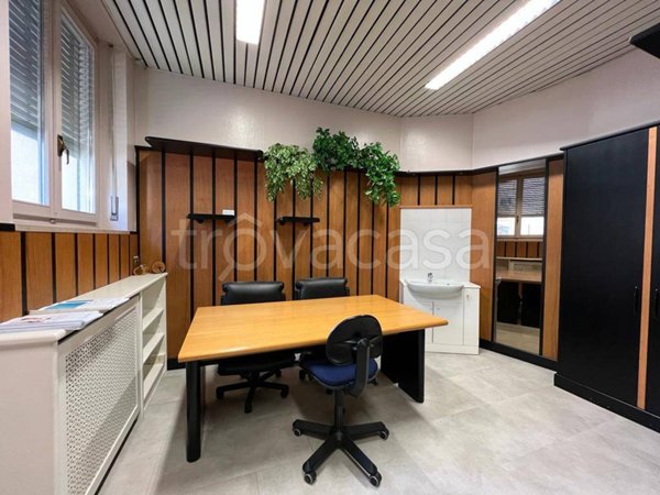 ufficio in vendita a Chiavenna