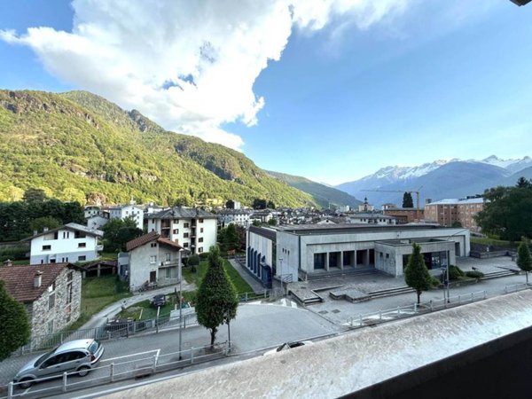 appartamento in vendita a Chiavenna