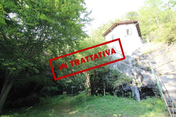appartamento in vendita a Chiavenna in zona Bette