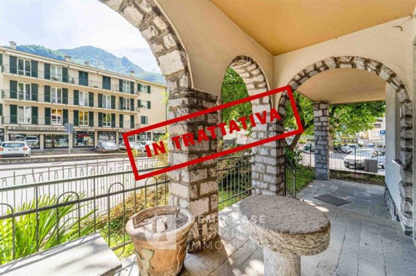 casa indipendente in vendita a Chiavenna in zona Bette