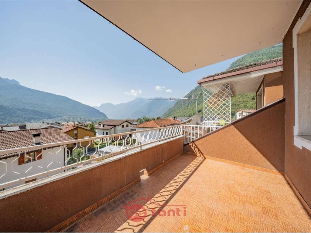 appartamento in vendita a Chiavenna