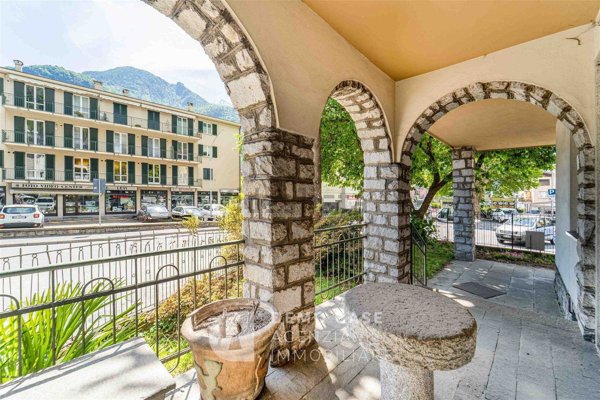 casa indipendente in vendita a Chiavenna