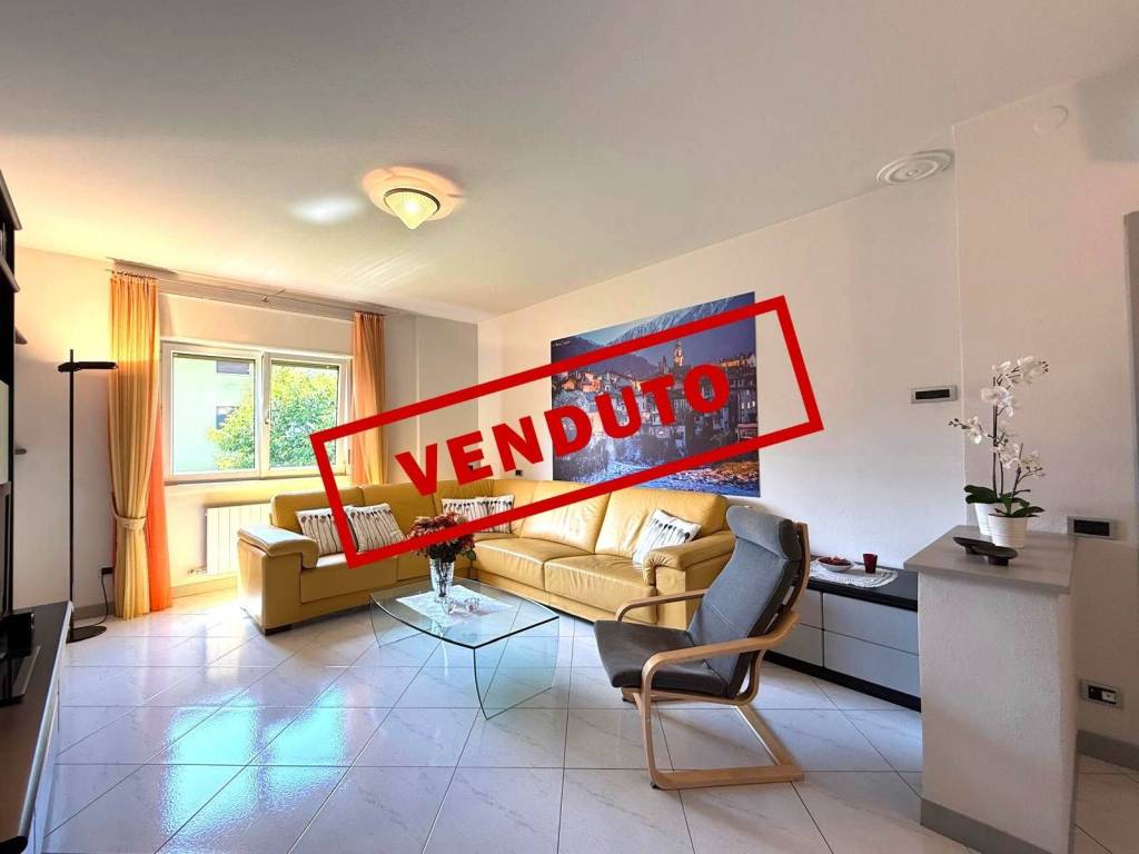 appartamento in vendita a Chiavenna