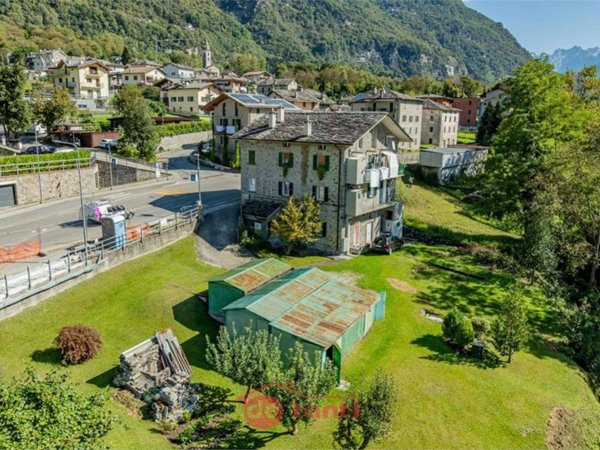 appartamento in vendita a Chiavenna