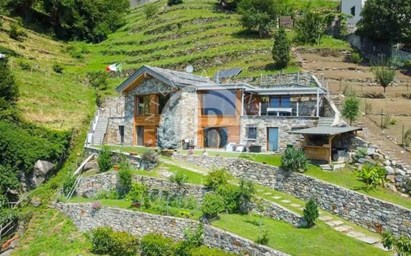 casa indipendente in vendita a Chiavenna