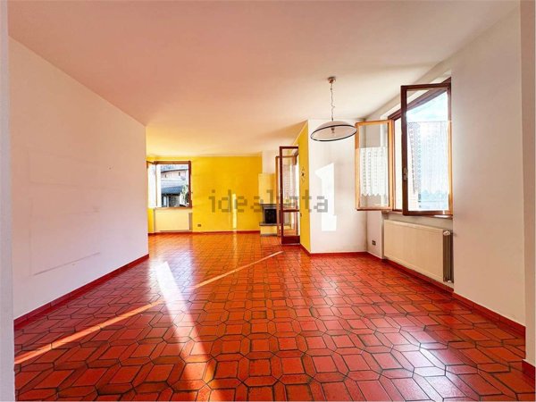 appartamento in vendita a Chiavenna