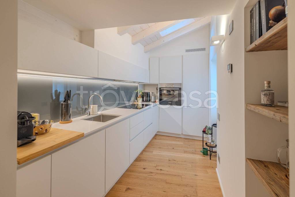 appartamento in vendita a Chiavenna