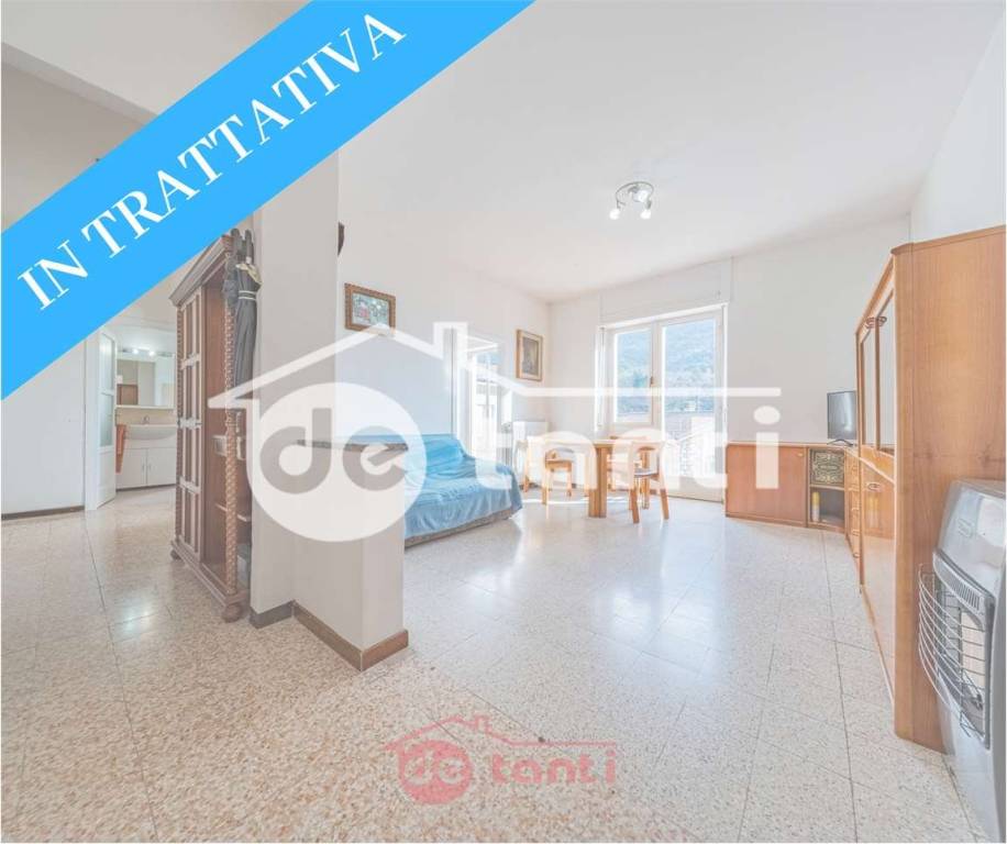 appartamento in vendita a Chiavenna in zona San Carlo