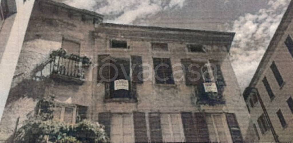 appartamento in vendita a Chiavenna