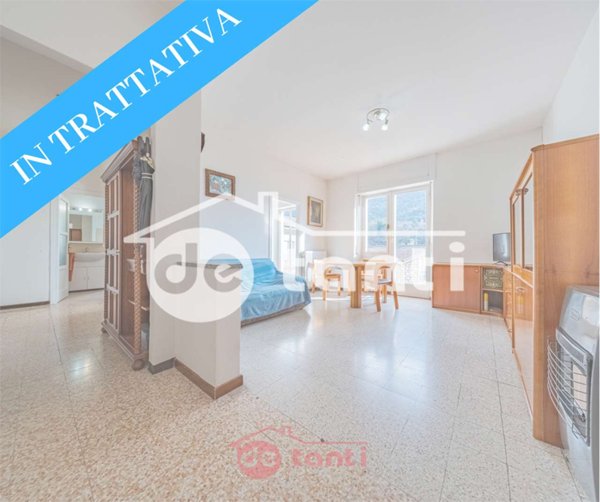 appartamento in vendita a Chiavenna in zona San Carlo