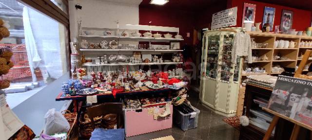 negozio in vendita a Chiavenna in zona Bette