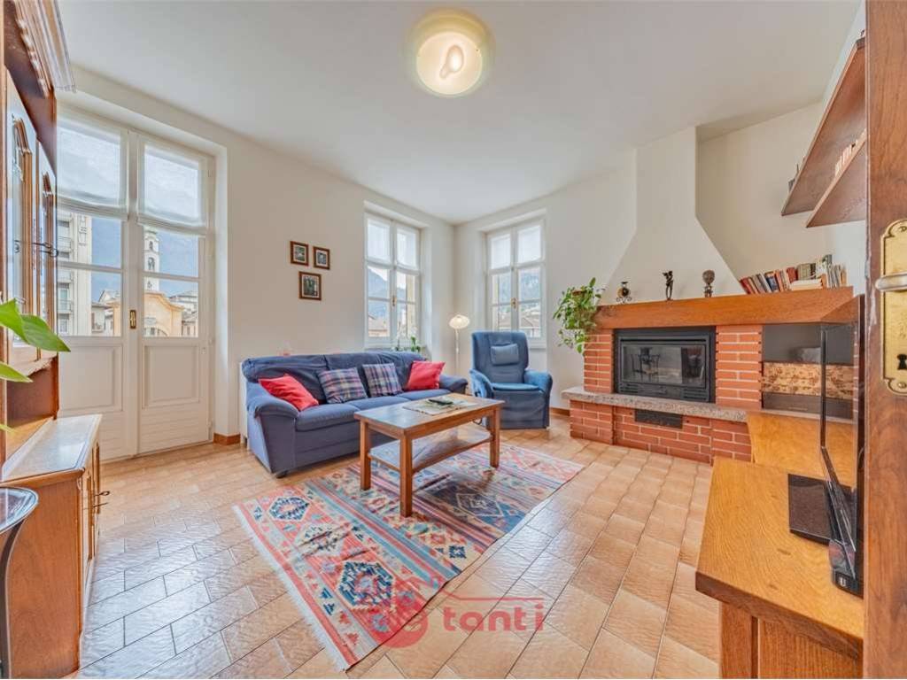 appartamento in vendita a Chiavenna