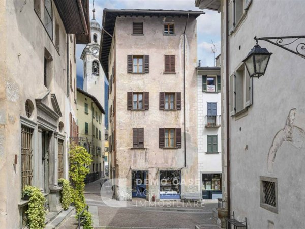 appartamento in vendita a Chiavenna in zona Bette