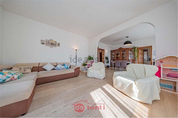 appartamento in vendita a Chiavenna in zona Bette